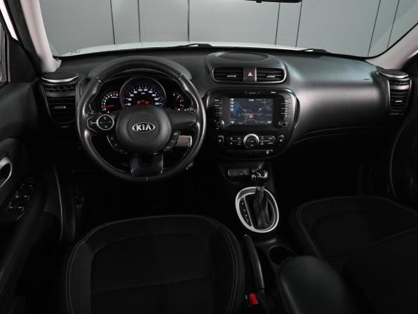 Kia Soul II Рестайлинг с пробегом 2017 года, цена 1 749 000 рублей, 58514 км, хэтчбек, Автокод Объявления