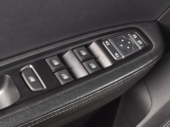 Renault Arkana I с пробегом 2019 года, цена 1 649 999 рублей, 137256 км, внедорожник, Автокод Объявления