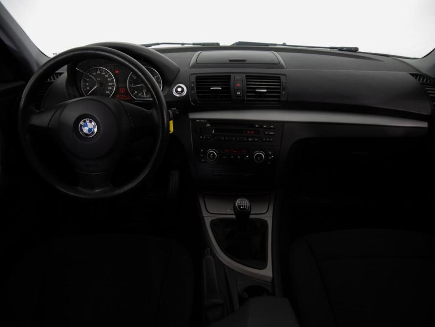 BMW 1 серии I (E81/E82/E87/E88) Рестайлинг Санкт-Петербург  - изображение 9