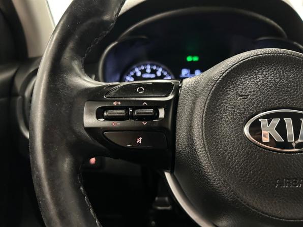 Kia Rio IV с пробегом 2018 года, цена 1 519 000 рублей, 66206 км, хэтчбек, Автокод Объявления