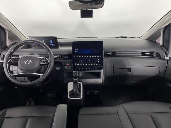 Hyundai Staria I с пробегом 2021 года, цена 4 150 000 рублей, 70515 км, минивэн, Автокод Объявления