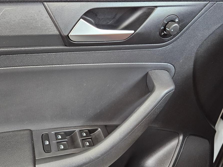 Volkswagen Polo VI Вологда  - изображение 14