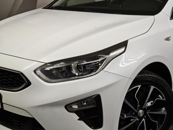 Kia Ceed III с пробегом 2018 года, цена 1 450 000 рублей, 139824 км, хэтчбек, Автокод Объявления