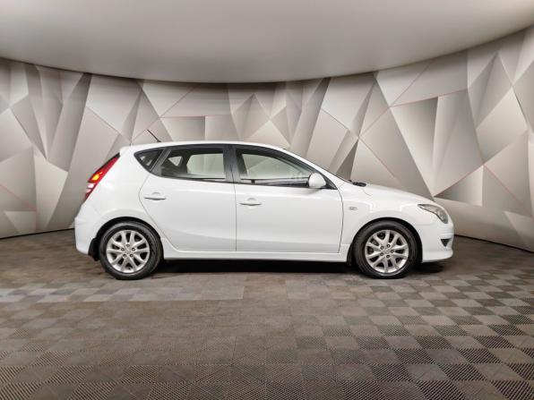 Hyundai i30 I Рестайлинг с пробегом 2011 года, цена 699 000 рублей, 118204 км, хэтчбек, Автокод Объявления