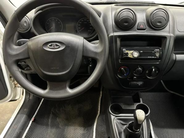 Lada (ВАЗ) Granta I с пробегом 2015 года, цена 177 000 рублей, 181643 км, седан, Автокод Объявления
