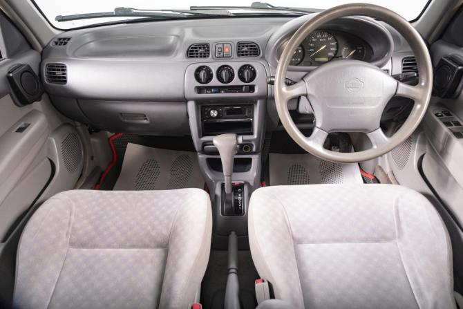 Nissan March II (K11) с пробегом 2001 года, цена 349 000 рублей, 100000 км, хэтчбек, Автокод Объявления