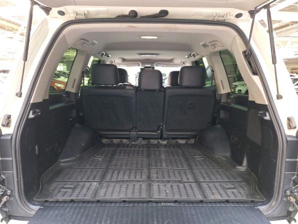Toyota Land Cruiser 200 Series Рестайлинг 2 с пробегом 2016 года, цена 4 945 000 рублей, 306721 км, внедорожник, Автокод Объявления
