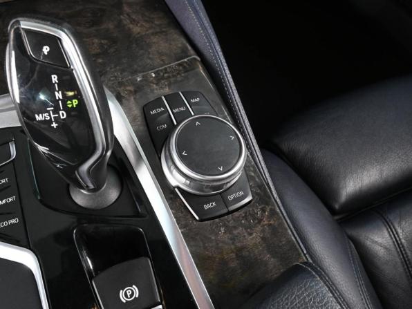 BMW 5 серии VII (G30/G31/G38) с пробегом 2018 года, цена 3 699 000 рублей, 108094 км, седан, Автокод Объявления