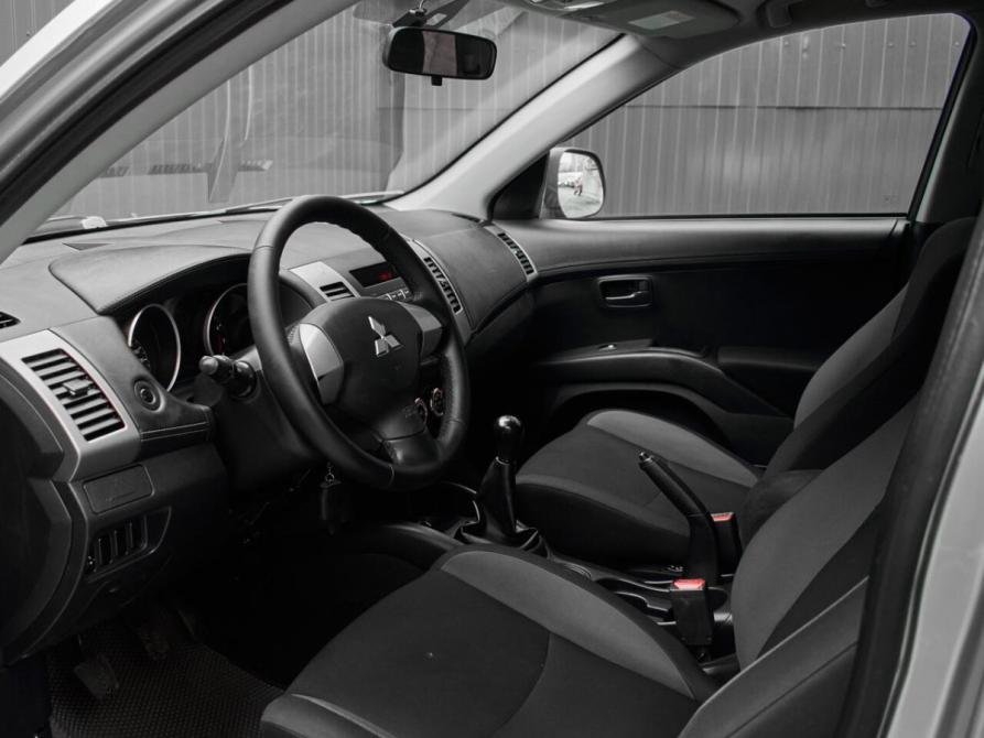 Mitsubishi Outlander II Рестайлинг Екатеринбург  - изображение 10