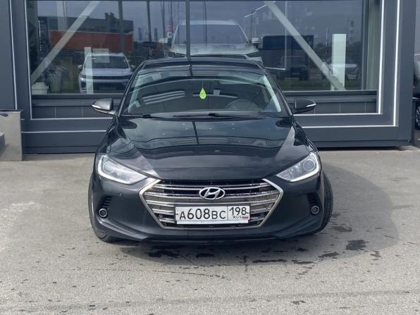 Hyundai Elantra VI (AD) с пробегом 2018 года, цена 1 420 000 рублей, 137000 км, седан, Автокод Объявления