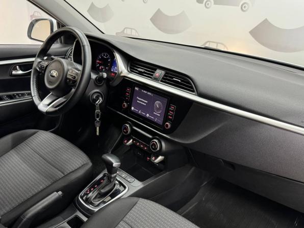 Kia Rio IV Рестайлинг с пробегом 2021 года, цена 1 895 000 рублей, 51458 км, седан, Автокод Объявления
