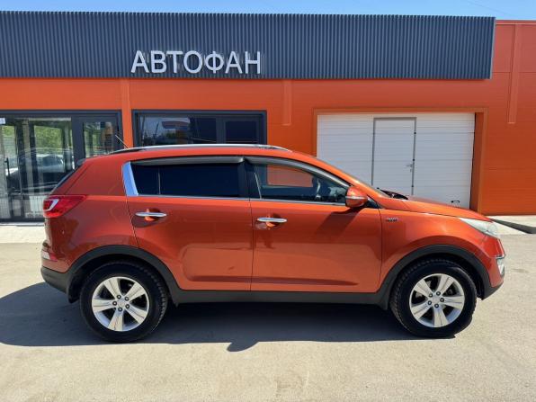 Kia Sportage III с пробегом 2013 года, цена 1 099 000 рублей, 220000 км, внедорожник, Автокод Объявления