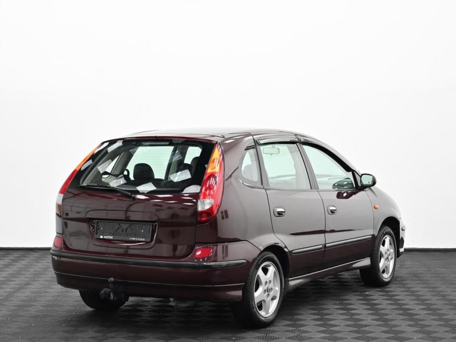 Nissan Almera Tino I Москва  - изображение 4