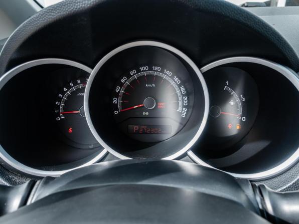 Kia Venga I с пробегом 2013 года, цена 799 000 рублей, 272302 км, компактвэн, Автокод Объявления