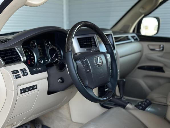 Lexus LX III Рестайлинг с пробегом 2014 года, цена 4 699 000 рублей, 140006 км, внедорожник, Автокод Объявления