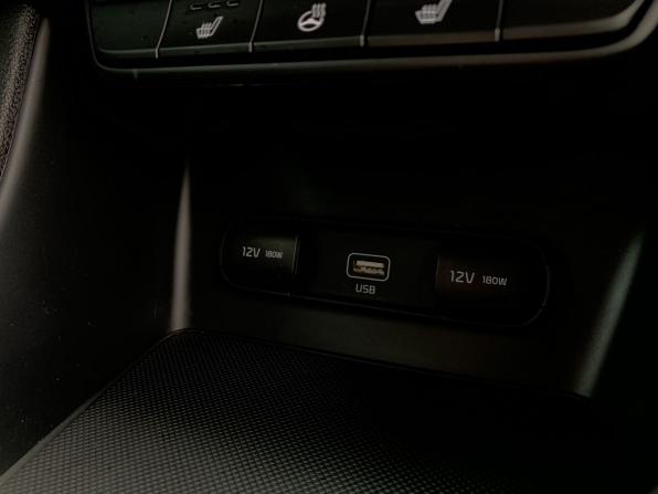Kia Sportage IV Рестайлинг с пробегом 2019 года, цена 2 349 000 рублей, 79537 км, внедорожник, Автокод Объявления