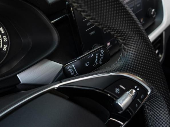 Skoda Rapid II с пробегом 2022 года, цена 1 840 000 рублей, 115918 км, лифтбек, Автокод Объявления