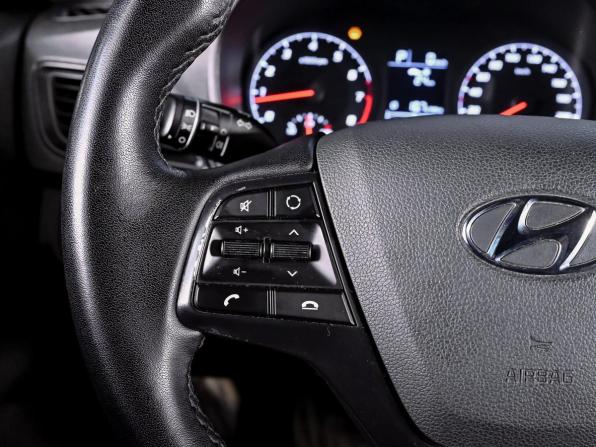 Hyundai Solaris II с пробегом 2020 года, цена 1 750 000 рублей, 84446 км, седан, Автокод Объявления