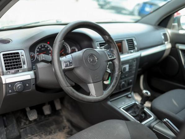Opel Vectra C Рестайлинг с пробегом 2007 года, цена 399 000 рублей, 297481 км, седан, Автокод Объявления