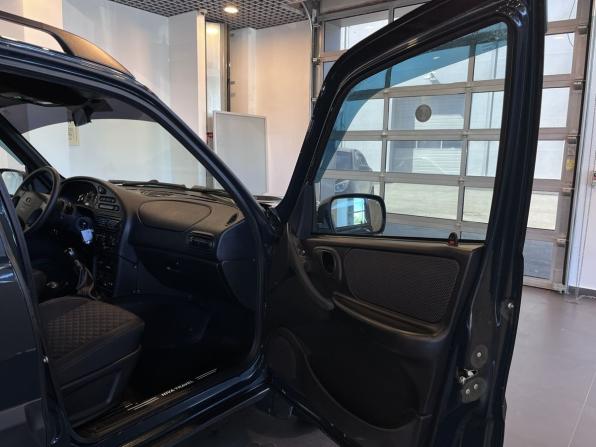 Lada (ВАЗ) Niva Travel I с пробегом 2022 года, цена 1 085 000 рублей, 61233 км, внедорожник, Автокод Объявления