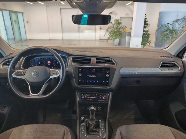 Volkswagen Tiguan II Рестайлинг с пробегом 2021 года, цена 1 999 000 рублей, 176862 км, внедорожник, Автокод Объявления