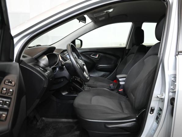 Hyundai ix35 I с пробегом 2011 года, цена 1 300 000 рублей, 176190 км, внедорожник, Автокод Объявления