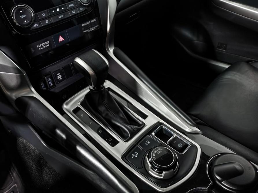 Mitsubishi Pajero Sport III Санкт-Петербург  - изображение 11