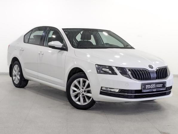 Skoda Octavia III (A7) Рестайлинг с пробегом 2019 года, цена 1 415 000 рублей, 119106 км, лифтбек, Автокод Объявления