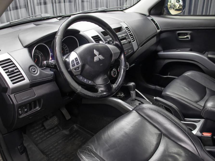 Mitsubishi Outlander II Рестайлинг Москва  - изображение 16