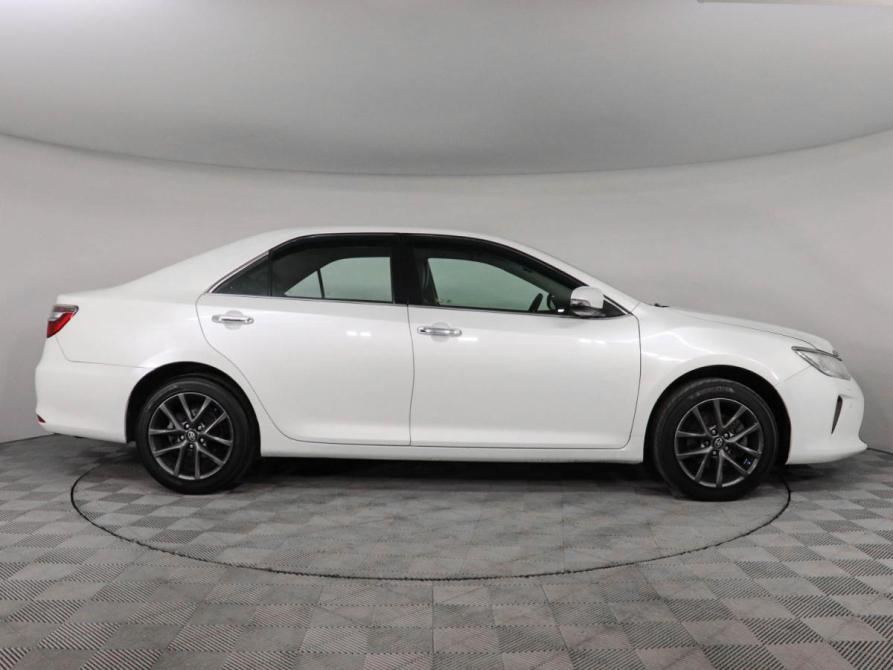Toyota Camry VII (XV50) Рестайлинг Химки  - изображение 4