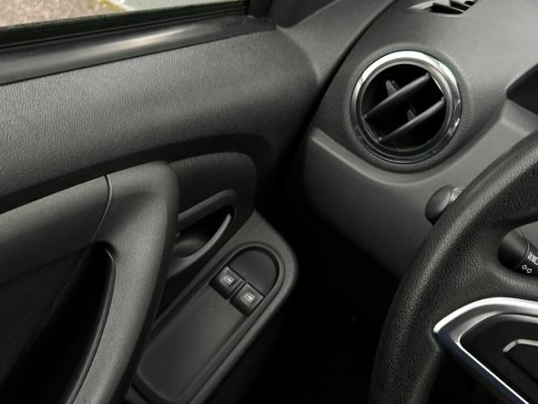 Renault Duster I Рестайлинг с пробегом 2020 года, цена 1 338 700 рублей, 153133 км, внедорожник, Автокод Объявления