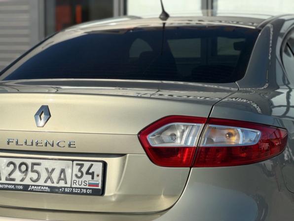 Renault Fluence I Рестайлинг с пробегом 2014 года, цена 720 000 рублей, 181000 км, седан, Автокод Объявления