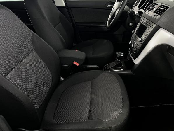 Skoda Yeti I с пробегом 2011 года, цена 1 100 000 рублей, 105000 км, внедорожник, Автокод Объявления