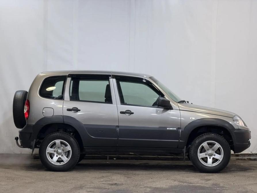 Chevrolet Niva I Рестайлинг Кемерово  - изображение 8