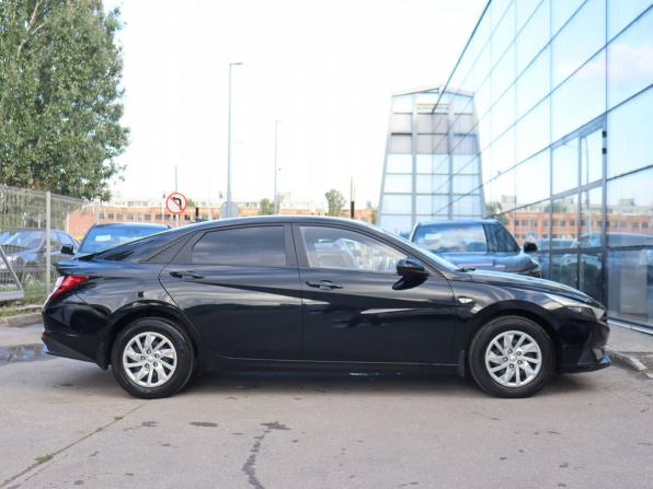 Hyundai Elantra VII (CN7) с пробегом 2021 года, цена 1 990 000 рублей, 44029 км, седан, Автокод Объявления