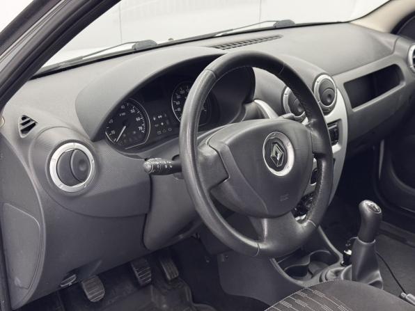 Renault Logan I Рестайлинг с пробегом 2013 года, цена 395 000 рублей, 284642 км, седан, Автокод Объявления