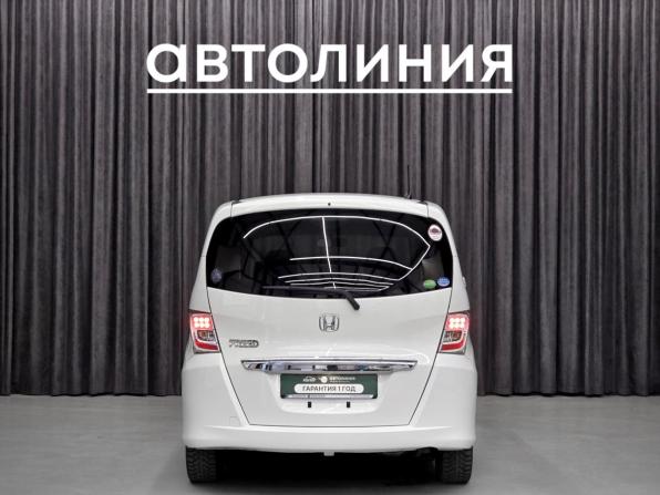 Honda Freed I Рестайлинг с пробегом 2012 года, цена 949 000 рублей, 150000 км, компактвэн, Автокод Объявления