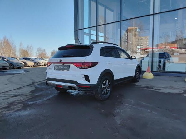 Kia Rio IV Рестайлинг с пробегом 2021 года, цена 1 579 200 рублей, 81325 км, хэтчбек, Автокод Объявления