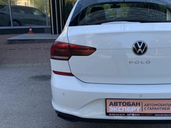 Volkswagen Polo VI с пробегом 2022 года, цена 1 299 000 рублей, 142591 км, лифтбек, Автокод Объявления
