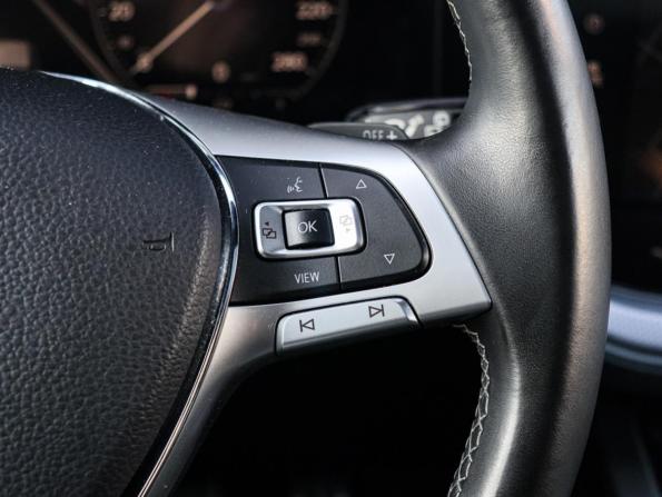 Volkswagen Touareg III с пробегом 2019 года, цена 5 700 000 рублей, 91779 км, внедорожник, Автокод Объявления
