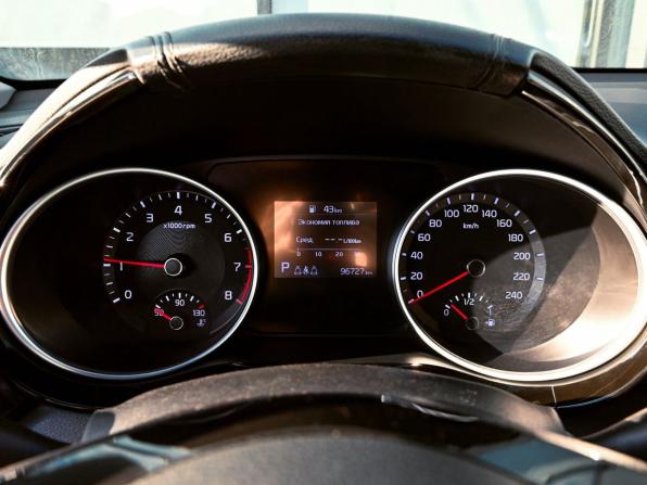 Kia Ceed III с пробегом 2019 года, цена 1 925 000 рублей, 96726 км, универсал, Автокод Объявления