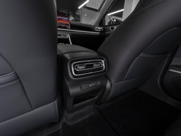 Geely Galaxy Starshine 6 с пробегом 2025 года, цена 2 550 000 рублей, 25 км, седан, Автокод Объявления