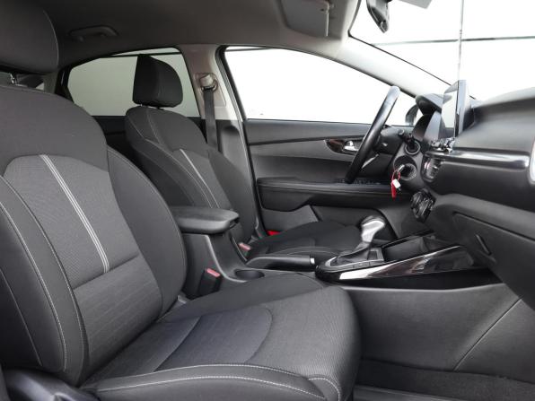 Kia Cerato IV с пробегом 2020 года, цена 1 950 000 рублей, 74810 км, седан, Автокод Объявления