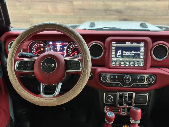 Jeep Wrangler IV (JL) с пробегом 2022 года, цена 5 590 000 рублей, 75073 км, внедорожник, Автокод Объявления