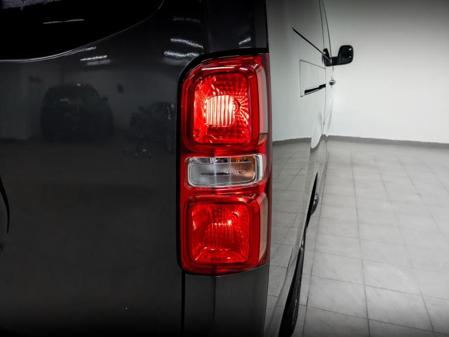 Opel Zafira Life I Москва  - изображение 30