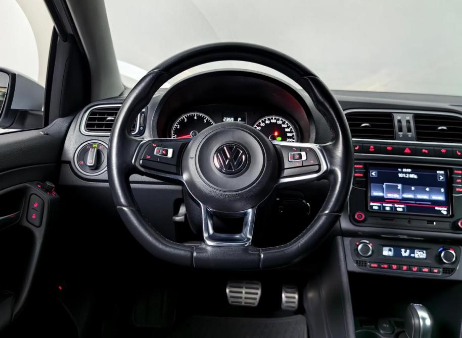 Volkswagen Polo V Рестайлинг Москва  - изображение 13