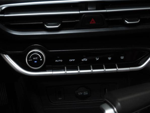Changan Eado Plus с пробегом 2023 года, цена 1 670 000 рублей, 38452 км, седан, Автокод Объявления