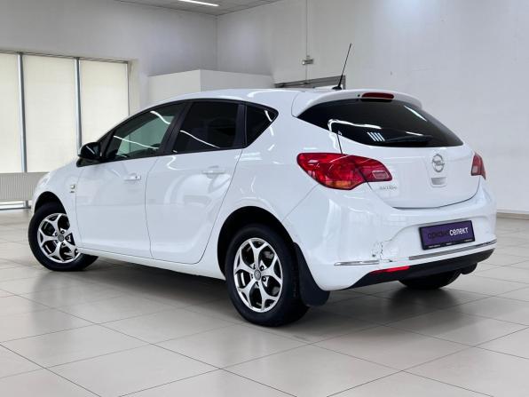 Opel Astra J Рестайлинг с пробегом 2013 года, цена 785 000 рублей, 113325 км, хэтчбек, Автокод Объявления