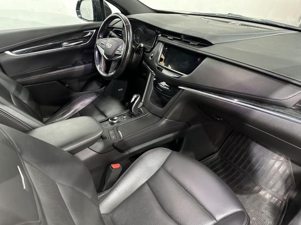 Cadillac XT5 I Рестайлинг с пробегом 2021 года, цена 3 300 000 рублей, 148000 км, внедорожник, Автокод Объявления