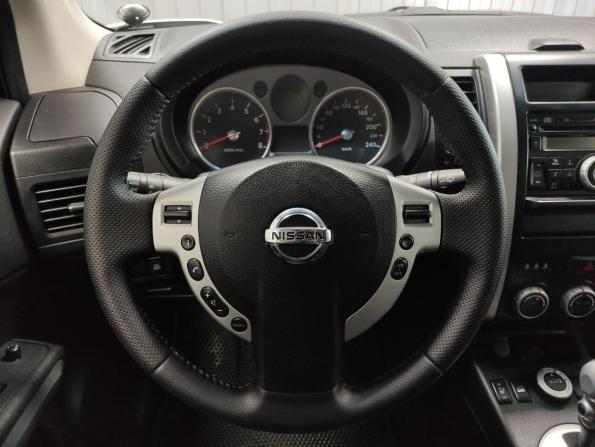 Nissan X-Trail II с пробегом 2010 года, цена 940 000 рублей, 268382 км, внедорожник, Автокод Объявления